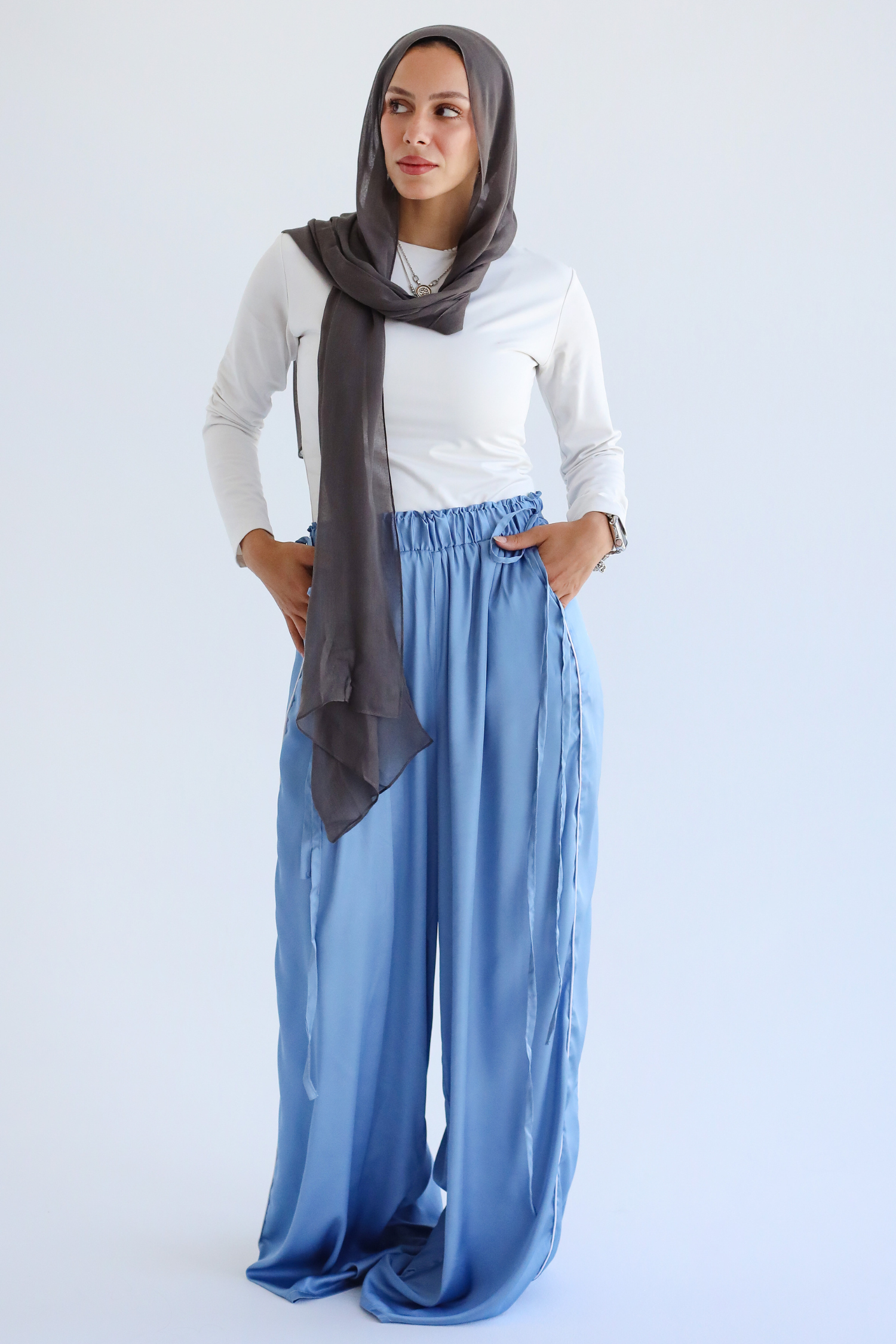 Luna Flow Satin Trouser